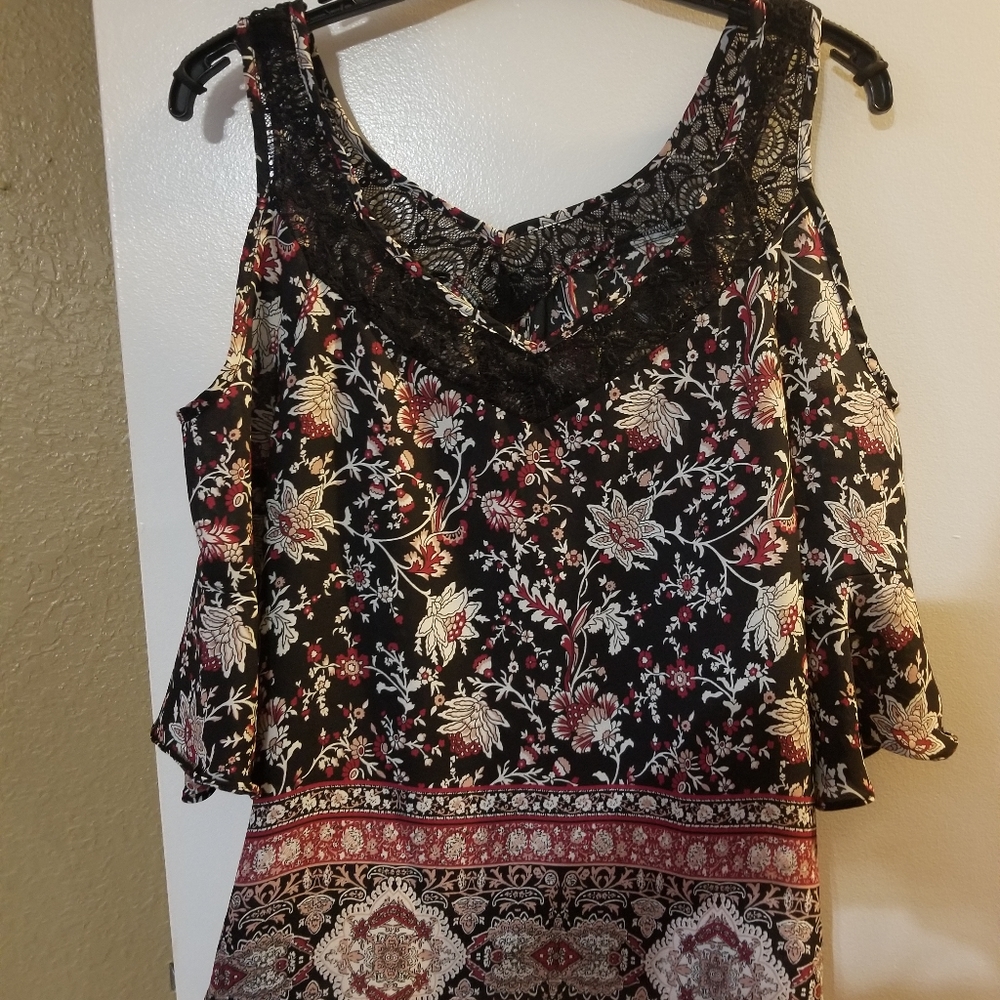 Cold shoulder summer blouse
